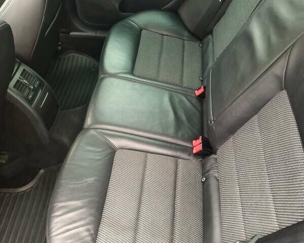 Серый Шкода Октавия, объемом двигателя 1.9 л и пробегом 266 тыс. км за 6800 $, фото 2 на Automoto.ua