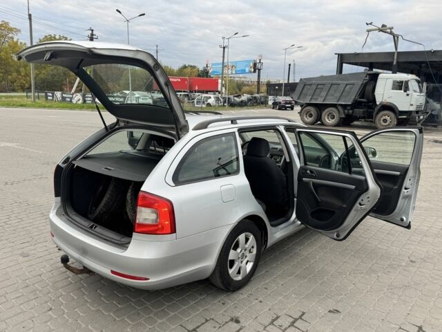 Сірий Шкода Октавія, об'ємом двигуна 2 л та пробігом 282 тис. км за 7990 $, фото 19 на Automoto.ua