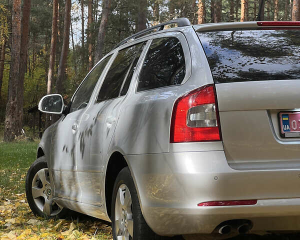 Шкода Октавия 2010 в Ровно на Automoto.ua Серый Шкода Октавия, объемом двигателя 1.4 л и пробегом 208 тыс. км за 6450 $, фото 15 на Automoto.ua