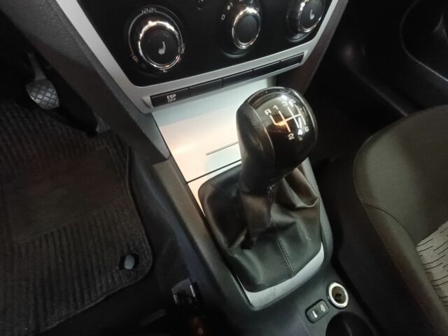 Сірий Шкода Октавія, об'ємом двигуна 0 л та пробігом 197 тис. км за 7750 $, фото 21 на Automoto.ua