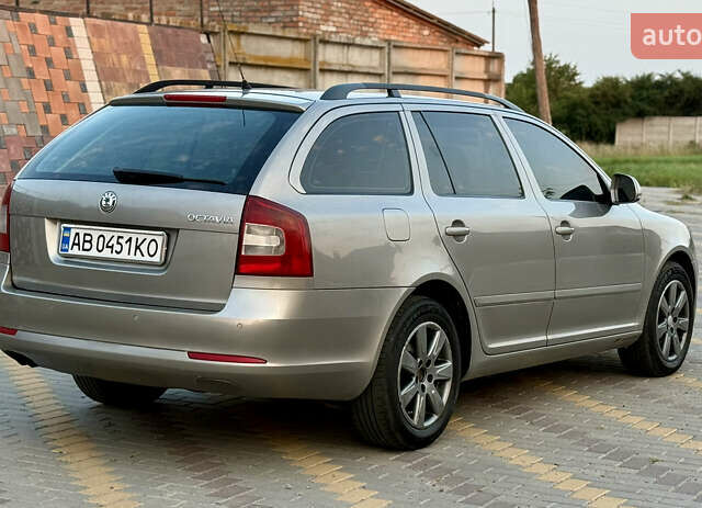 Серый Шкода Октавия, объемом двигателя 1.39 л и пробегом 310 тыс. км за 6500 $, фото 4 на Automoto.ua