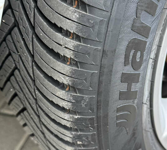 Серый Шкода Октавия, объемом двигателя 1.6 л и пробегом 208 тыс. км за 7999 $, фото 16 на Automoto.ua