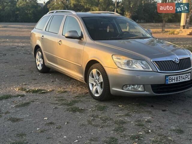 Серый Шкода Октавия, объемом двигателя 1.6 л и пробегом 290 тыс. км за 7400 $, фото 8 на Automoto.ua