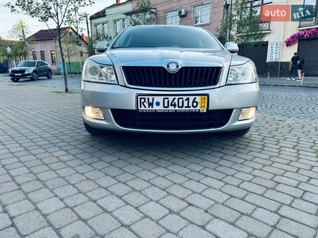 Серый Шкода Октавия, объемом двигателя 1.99 л и пробегом 303 тыс. км за 9500 $, фото 19 на Automoto.ua