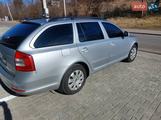 Серый Шкода Октавия, объемом двигателя 1.6 л и пробегом 275 тыс. км за 7600 $, фото 5 на Automoto.ua