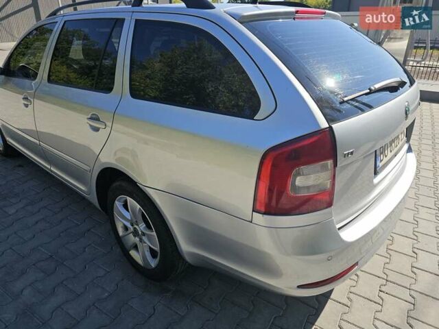 Сірий Шкода Октавія, об'ємом двигуна 1.6 л та пробігом 232 тис. км за 7500 $, фото 3 на Automoto.ua