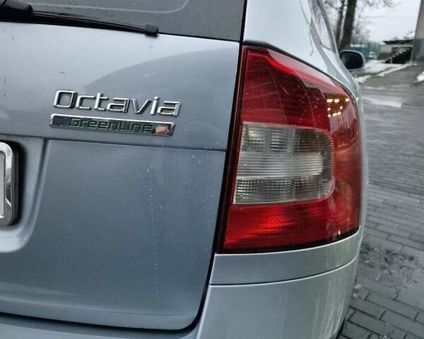 Сірий Шкода Октавія, об'ємом двигуна 1.6 л та пробігом 320 тис. км за 6400 $, фото 18 на Automoto.ua