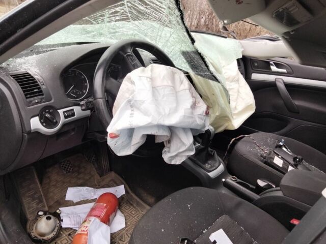 Сірий Шкода Октавія, об'ємом двигуна 1.8 л та пробігом 250 тис. км за 2850 $, фото 4 на Automoto.ua