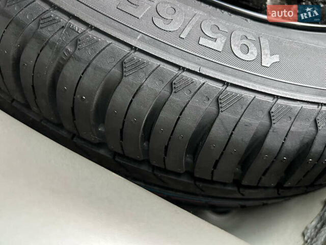 Сірий Шкода Октавія, об'ємом двигуна 1.6 л та пробігом 188 тис. км за 9200 $, фото 105 на Automoto.ua