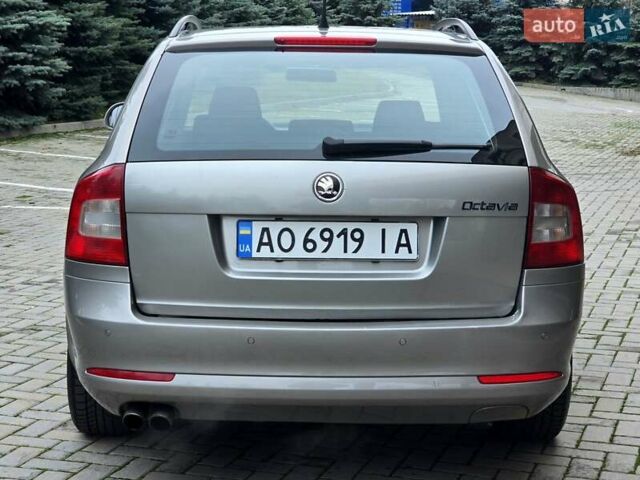 Серый Шкода Октавия, объемом двигателя 1.8 л и пробегом 226 тыс. км за 6400 $, фото 5 на Automoto.ua