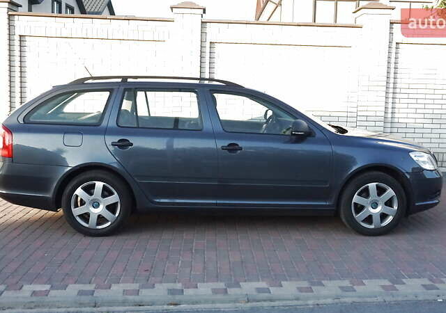 Сірий Шкода Октавія, об'ємом двигуна 1.39 л та пробігом 166 тис. км за 7500 $, фото 4 на Automoto.ua