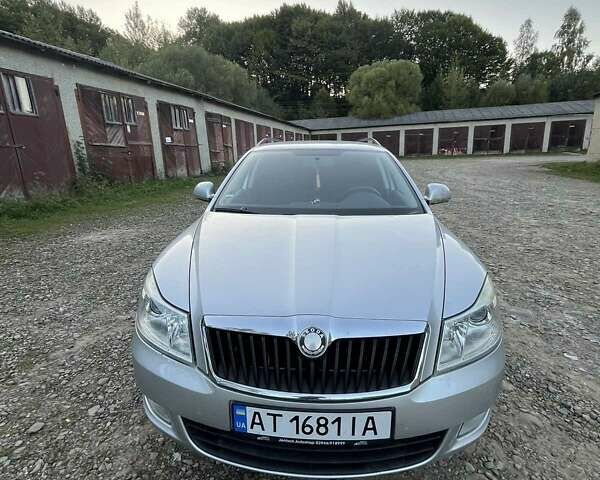 Серый Шкода Октавия, объемом двигателя 1.2 л и пробегом 250 тыс. км за 6500 $, фото 3 на Automoto.ua