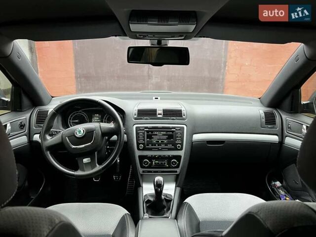 Серый Шкода Октавия, объемом двигателя 1.97 л и пробегом 215 тыс. км за 8700 $, фото 7 на Automoto.ua