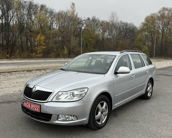 Сірий Шкода Октавія, об'ємом двигуна 1.6 л та пробігом 183 тис. км за 7500 $, фото 16 на Automoto.ua
