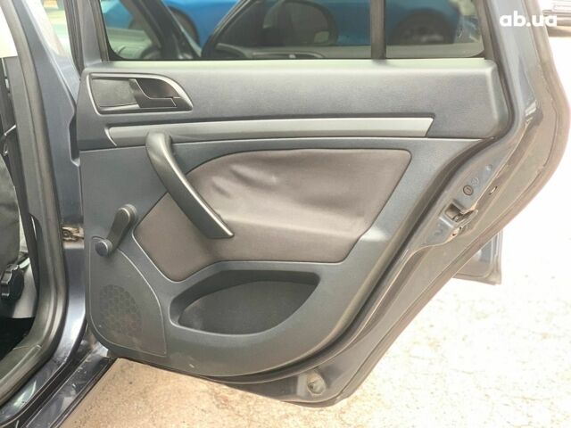 Сірий Шкода Октавія, об'ємом двигуна 1.6 л та пробігом 307 тис. км за 7190 $, фото 30 на Automoto.ua