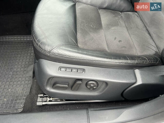 Серый Шкода Октавия, объемом двигателя 2 л и пробегом 255 тыс. км за 10700 $, фото 15 на Automoto.ua