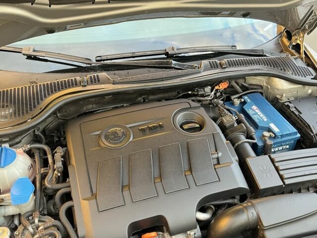 Серый Шкода Октавия, объемом двигателя 1.6 л и пробегом 226 тыс. км за 7350 $, фото 7 на Automoto.ua