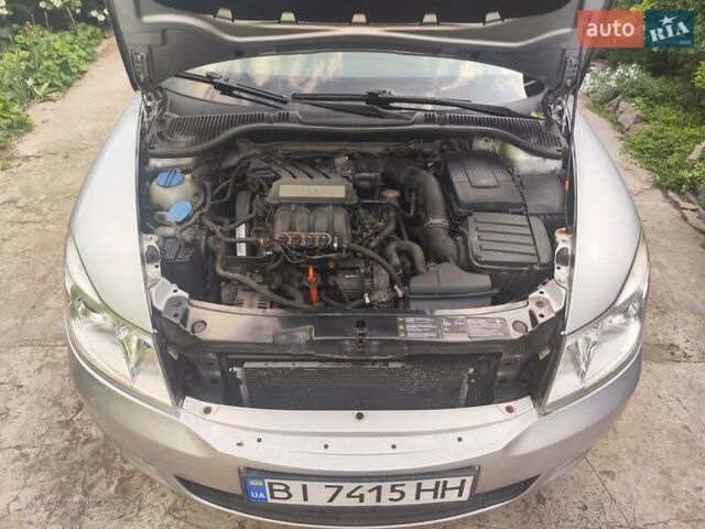 Серый Шкода Октавия, объемом двигателя 1.6 л и пробегом 200 тыс. км за 7650 $, фото 14 на Automoto.ua