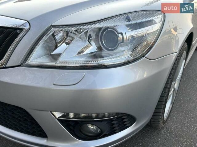 Сірий Шкода Октавія, об'ємом двигуна 1.97 л та пробігом 249 тис. км за 12600 $, фото 16 на Automoto.ua
