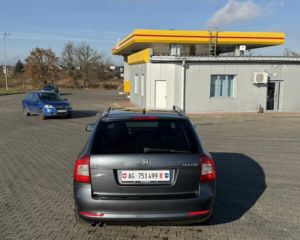 Сірий Шкода Октавія, об'ємом двигуна 1.8 л та пробігом 157 тис. км за 8150 $, фото 4 на Automoto.ua