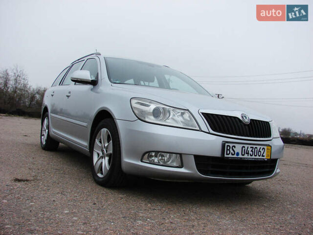 Сірий Шкода Октавія, об'ємом двигуна 1.6 л та пробігом 240 тис. км за 8000 $, фото 3 на Automoto.ua