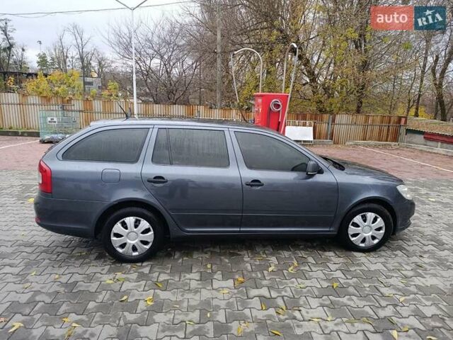 Серый Шкода Октавия, объемом двигателя 1.6 л и пробегом 307 тыс. км за 6700 $, фото 6 на Automoto.ua