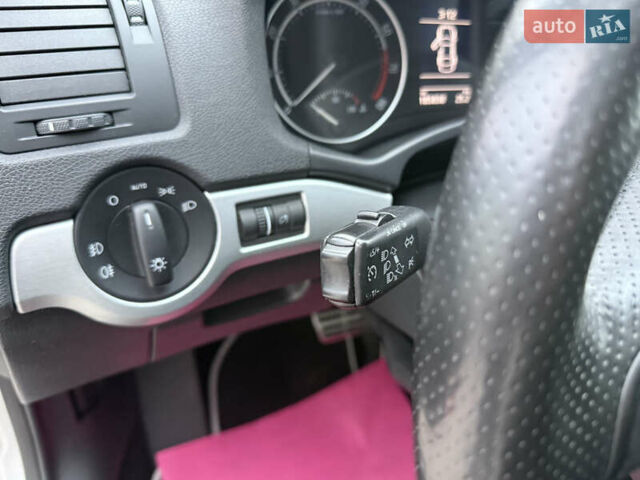 Серый Шкода Октавия, объемом двигателя 2 л и пробегом 185 тыс. км за 10700 $, фото 33 на Automoto.ua