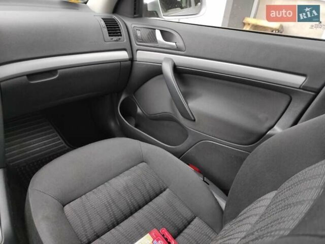 Серый Шкода Октавия, объемом двигателя 1.6 л и пробегом 310 тыс. км за 7700 $, фото 8 на Automoto.ua