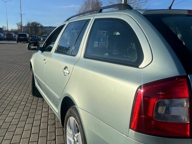 Сірий Шкода Октавія, об'ємом двигуна 0 л та пробігом 171 тис. км за 7100 $, фото 2 на Automoto.ua