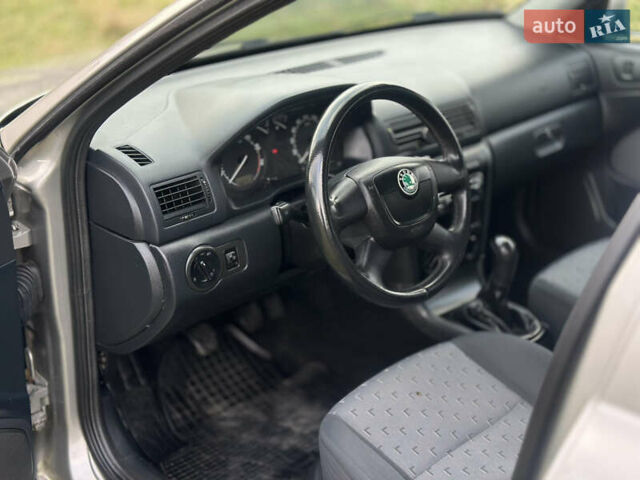 Сірий Шкода Октавія, об'ємом двигуна 1.6 л та пробігом 268 тис. км за 5400 $, фото 13 на Automoto.ua