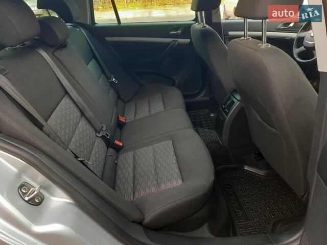 Серый Шкода Октавия, объемом двигателя 1.8 л и пробегом 203 тыс. км за 7399 $, фото 39 на Automoto.ua