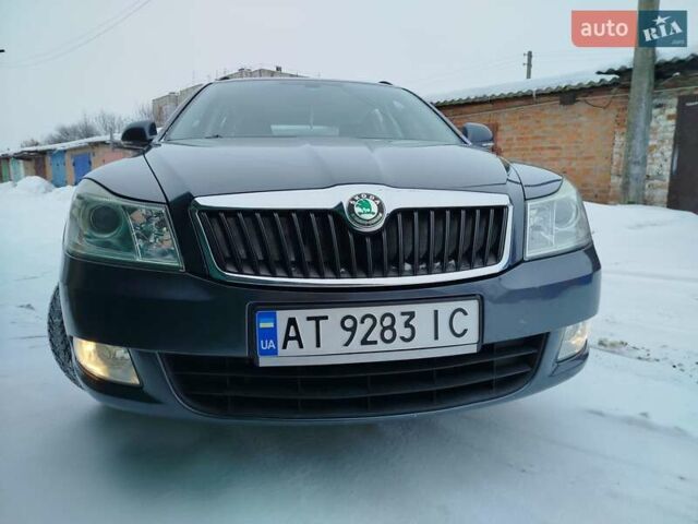 Сірий Шкода Октавія, об'ємом двигуна 1.2 л та пробігом 179 тис. км за 6999 $, фото 1 на Automoto.ua