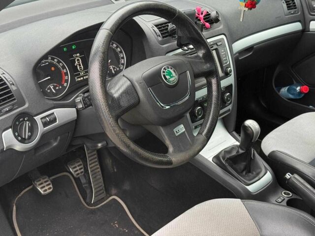 Серый Шкода Октавия, объемом двигателя 2 л и пробегом 219 тыс. км за 6990 $, фото 15 на Automoto.ua