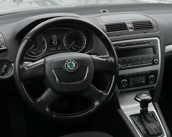 Серый Шкода Октавия, объемом двигателя 1.4 л и пробегом 216 тыс. км за 7450 $, фото 21 на Automoto.ua