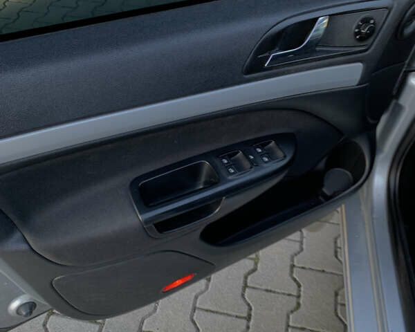 Сірий Шкода Октавія, об'ємом двигуна 1.6 л та пробігом 181 тис. км за 8799 $, фото 31 на Automoto.ua