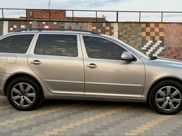 Сірий Шкода Октавія, об'ємом двигуна 1.4 л та пробігом 310 тис. км за 5700 $, фото 3 на Automoto.ua