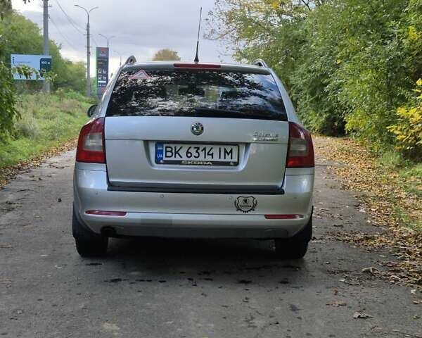 Сірий Шкода Октавія, об'ємом двигуна 1.6 л та пробігом 320 тис. км за 7250 $, фото 12 на Automoto.ua