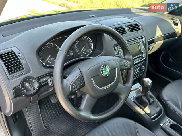 Серый Шкода Октавия, объемом двигателя 1.8 л и пробегом 221 тыс. км за 6900 $, фото 28 на Automoto.ua