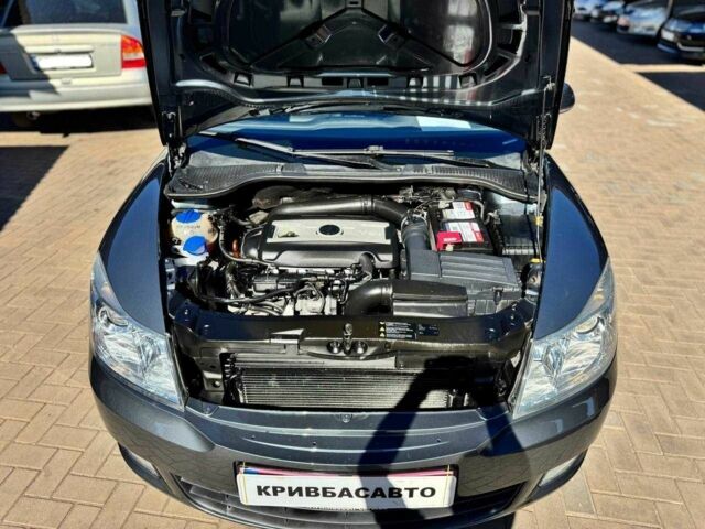 Сірий Шкода Октавія, об'ємом двигуна 1.8 л та пробігом 184 тис. км за 8800 $, фото 2 на Automoto.ua