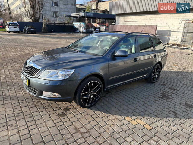 Серый Шкода Октавия, объемом двигателя 1.8 л и пробегом 216 тыс. км за 8600 $, фото 2 на Automoto.ua