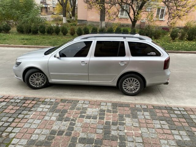Сірий Шкода Октавія, об'ємом двигуна 1.6 л та пробігом 240 тис. км за 8900 $, фото 2 на Automoto.ua
