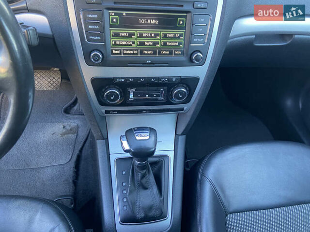 Серый Шкода Октавия, объемом двигателя 1.8 л и пробегом 155 тыс. км за 7999 $, фото 22 на Automoto.ua