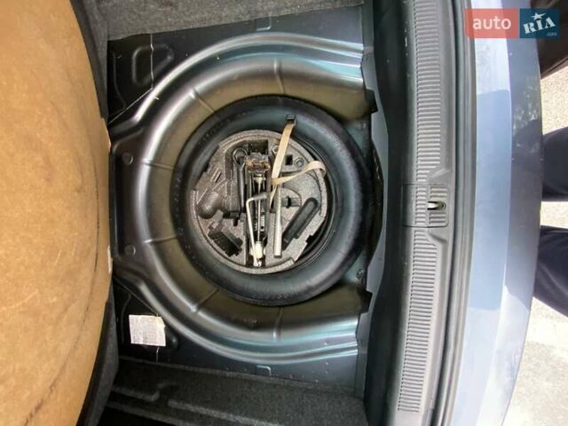 Серый Шкода Октавия, объемом двигателя 1.8 л и пробегом 255 тыс. км за 8500 $, фото 2 на Automoto.ua