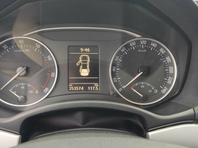 Сірий Шкода Октавія, об'ємом двигуна 1.8 л та пробігом 298 тис. км за 6500 $, фото 17 на Automoto.ua