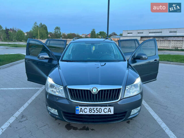 Серый Шкода Октавия, объемом двигателя 1.6 л и пробегом 276 тыс. км за 7200 $, фото 12 на Automoto.ua