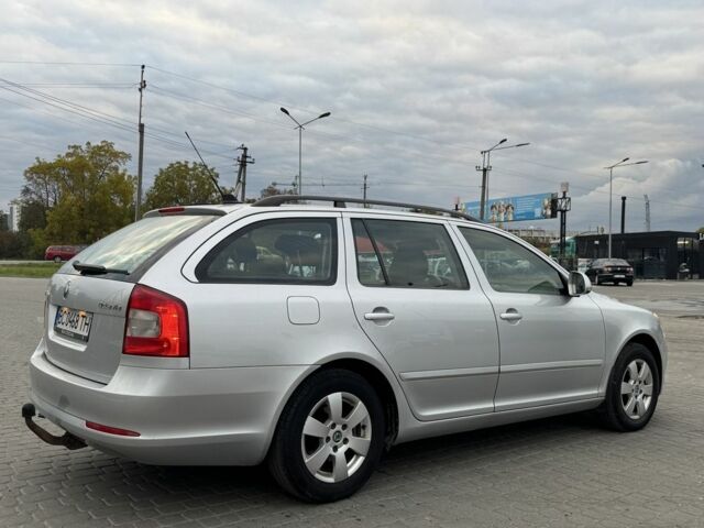 Сірий Шкода Октавія, об'ємом двигуна 2 л та пробігом 282 тис. км за 7990 $, фото 2 на Automoto.ua