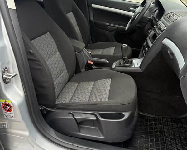 Сірий Шкода Октавія, об'ємом двигуна 1.6 л та пробігом 183 тис. км за 7500 $, фото 26 на Automoto.ua