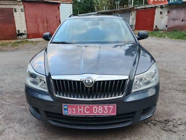 Шкода Октавия 2010 в Чернигове на Automoto.ua Серый Шкода Октавия, объемом двигателя 1.6 л и пробегом 199 тыс. км за 7200 $, фото 6 на Automoto.ua