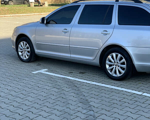 Сірий Шкода Октавія, об'ємом двигуна 1.6 л та пробігом 181 тис. км за 8799 $, фото 82 на Automoto.ua