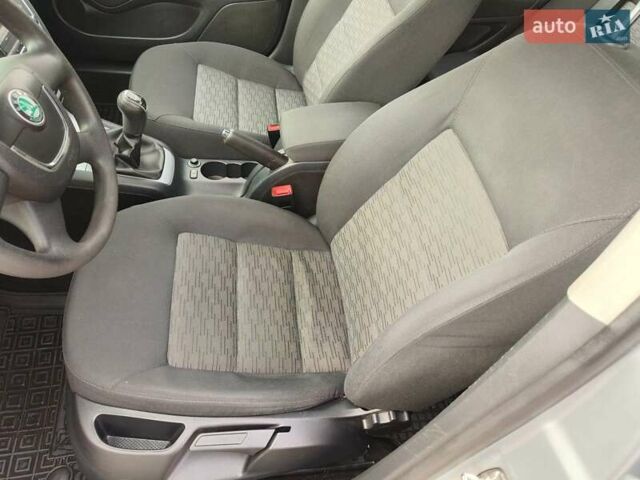 Серый Шкода Октавия, объемом двигателя 1.8 л и пробегом 204 тыс. км за 7800 $, фото 16 на Automoto.ua